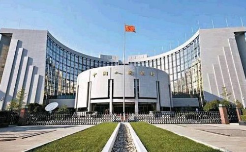 <b>若境內(nèi)機(jī)構(gòu)或個(gè)人向境外支付外匯資金，在什么情形下需要到所在地稅務(wù)機(jī)關(guān)進(jìn)行稅務(wù)備案？</b>